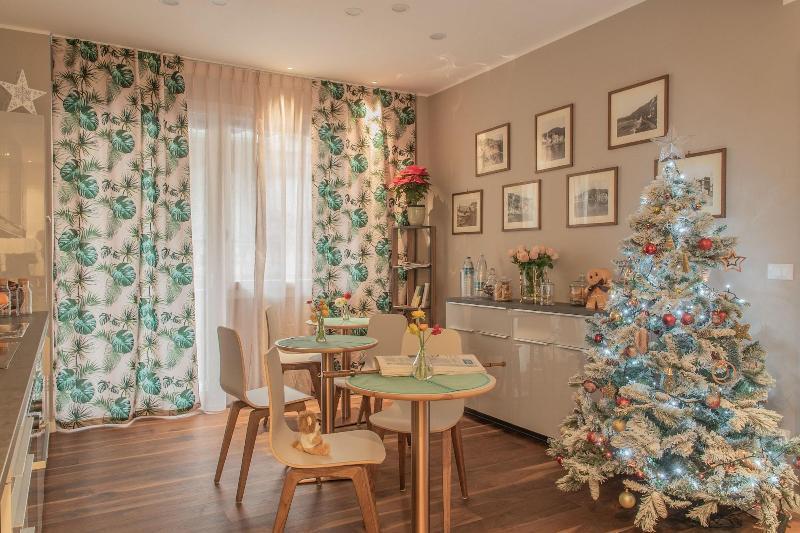 B&B H68 Alassio Bagian luar foto