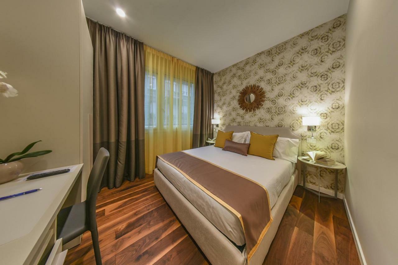 B&B H68 Alassio Bagian luar foto